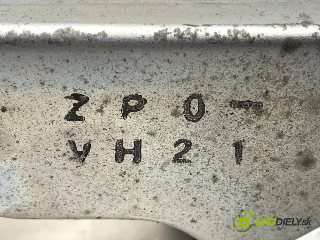 HONDA CR-V III (RE_) 2006 - 2022    2.0 i-VTEC (RE5, RE1) 110 kW [150 KM] benzyna 2007 - 2012  Lišta vstrekovacia