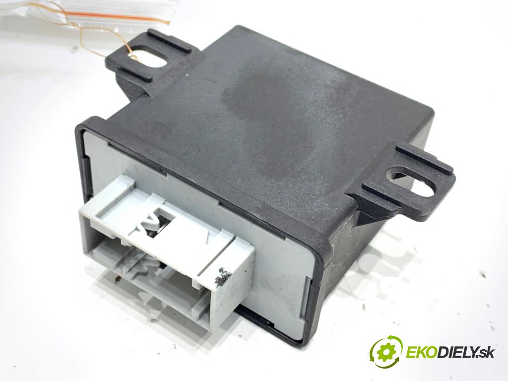 VW GOLF V (1K1) 2003 - 2010    2.0 TDI 103 kW [140 KM] olej napędowy 2004 - 2008  Modul svetiel 1T0907357 (Riadiaca jednotka ostatné)