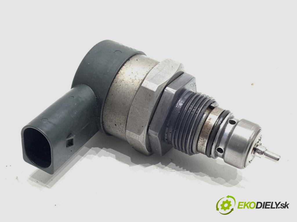 BMW X3 (E83) 2003 - 2011    xDrive 18 d 100 kW [136 KM] olej napędowy 2009 - 2011  Regulátor tlaku paliva 0281002949 (Ostatné)