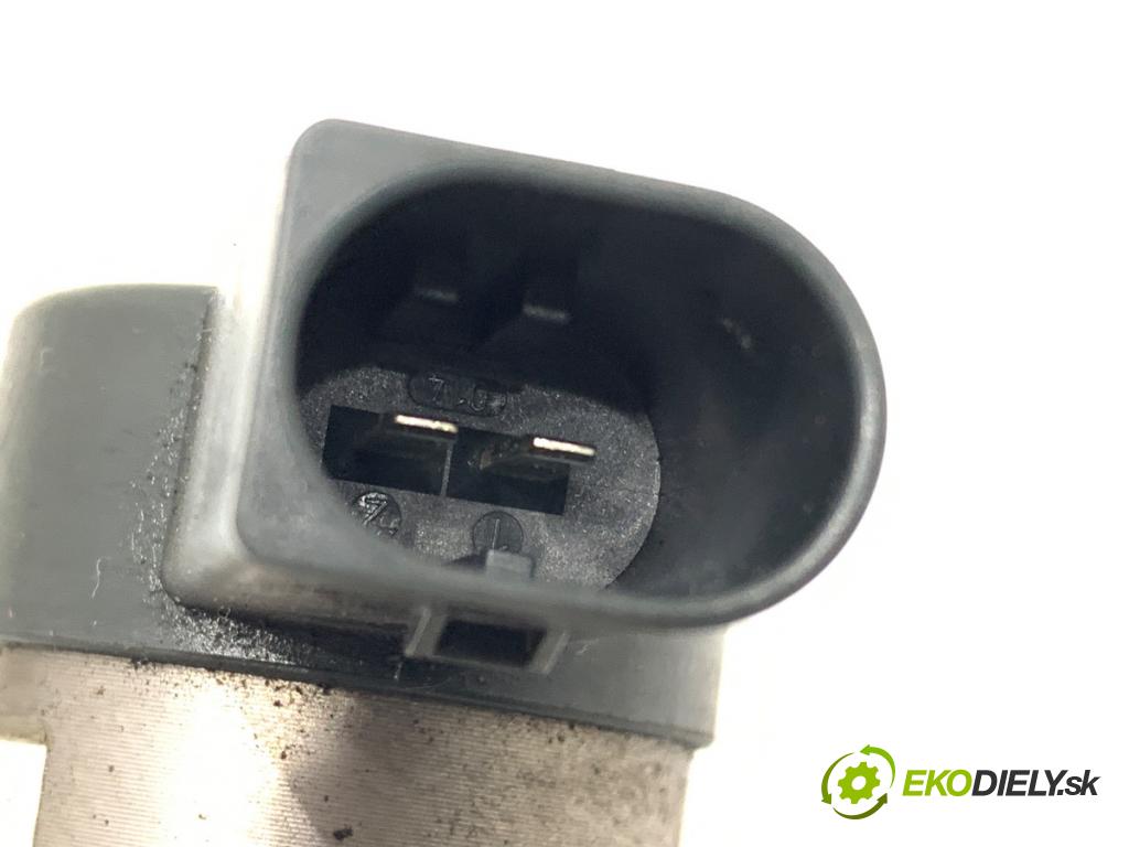 BMW X3 (E83) 2003 - 2011    xDrive 18 d 100 kW [136 KM] olej napędowy 2009 - 2011  Regulátor tlaku paliva 0281002949 (Ostatné)