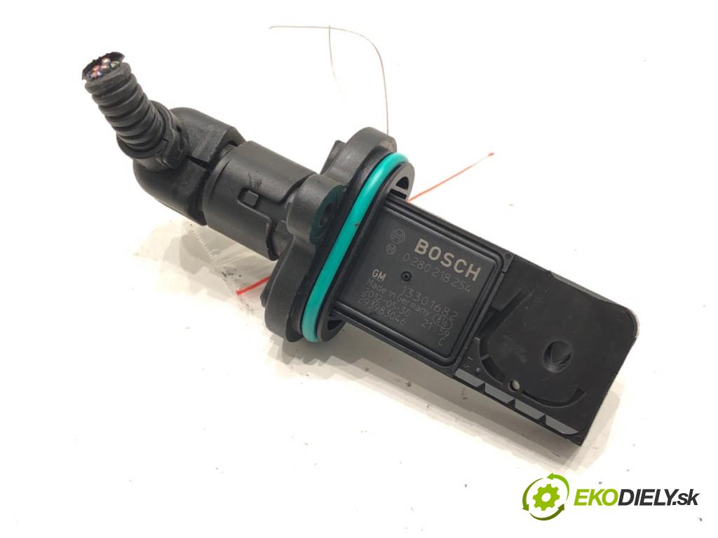 OPEL ASTRA J (P10) 2009 - 2015    1.4 Turbo (68) 103 kW [140 KM] benzyna 2009 - 2015  Váha vzduchu 13301682 (Váha vzduchu)