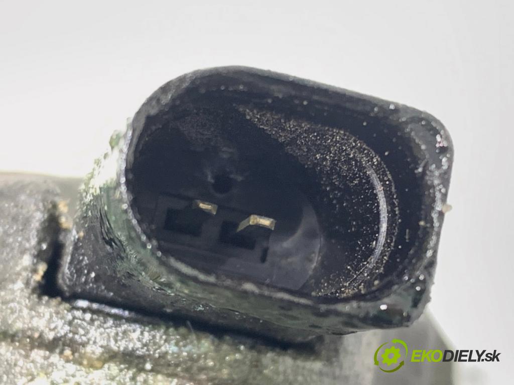 AUDI A4 B8 Avant (8K5) 2007 - 2015    1.8 TFSI 88 kW [120 KM] benzyna 2008 - 2015  Kompresor klimatizácie 8KD260805 (Kompresor klimatizácie)