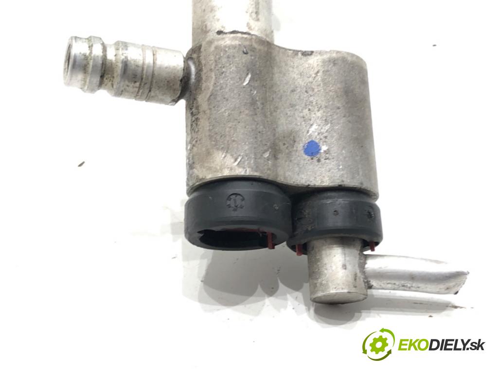 AUDI A4 B8 Avant (8K5) 2007 - 2015    1.8 TFSI 88 kW [120 KM] benzyna 2008 - 2015  rúrka klimatizácie 8K1260712B (Rúrka klimatizácie)