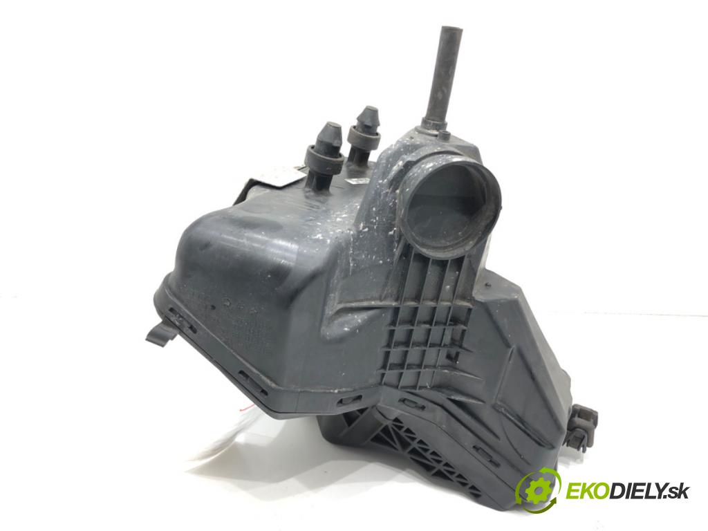 AUDI A4 B8 Avant (8K5) 2007 - 2015    1.8 TFSI 88 kW [120 KM] benzyna 2008 - 2015  Obal filtra vzduchu 8R0133835E (Obal filtra vzduchu)