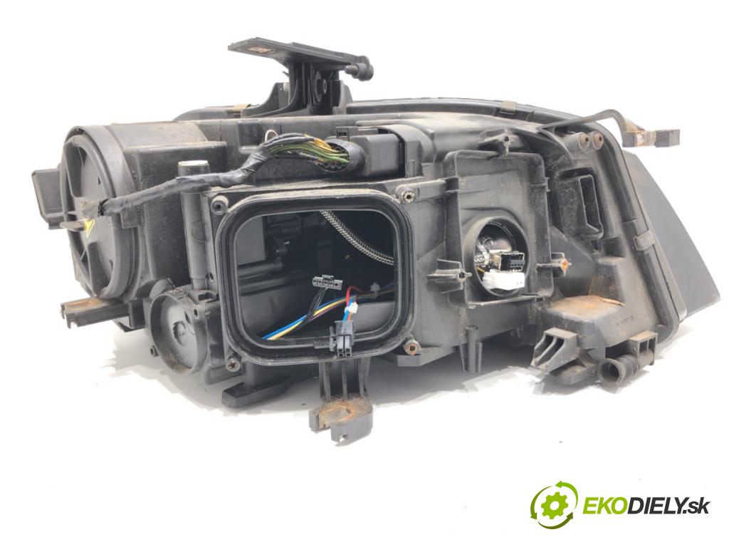 AUDI A4 B8 Avant (8K5) 2007 - 2015    1.8 TFSI 88 kW [120 KM] benzyna 2008 - 2015  světlomet levý přední část XENON 8K0941029AJ