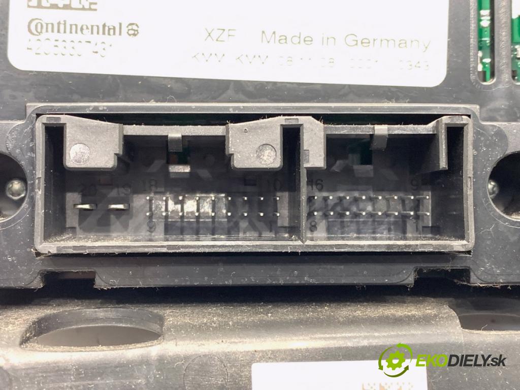 AUDI A4 B8 Avant (8K5) 2007 - 2015    1.8 TFSI 88 kW [120 KM] benzyna 2008 - 2015  Panel ovládania kúrenia 8T1820043AA (Prepínacie páčky pod volantom)