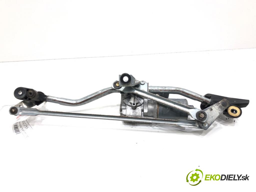 AUDI A4 B8 Avant (8K5) 2007 - 2015    1.8 TFSI 88 kW [120 KM] benzyna 2008 - 2015  Mechanizmus stieračov predný 8K1955119A (Motorček stieračov predný)