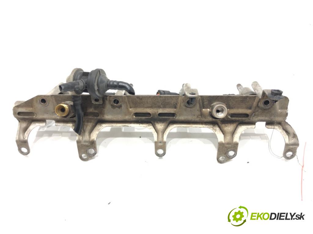 AUDI A4 B8 Avant (8K5) 2007 - 2015    1.8 TFSI 88 kW [120 KM] benzyna 2008 - 2015  Lišta vstrekovacia 06J133317 (Vstrekovacia lišta)