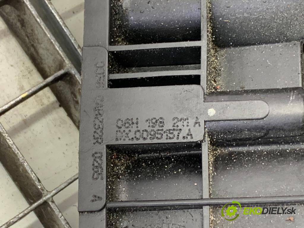 AUDI A4 B8 Avant (8K5) 2007 - 2015    1.8 TFSI 88 kW [120 KM] benzyna 2008 - 2015  Potrubie sacie, sanie 06H198211A (Sacie potrubie)