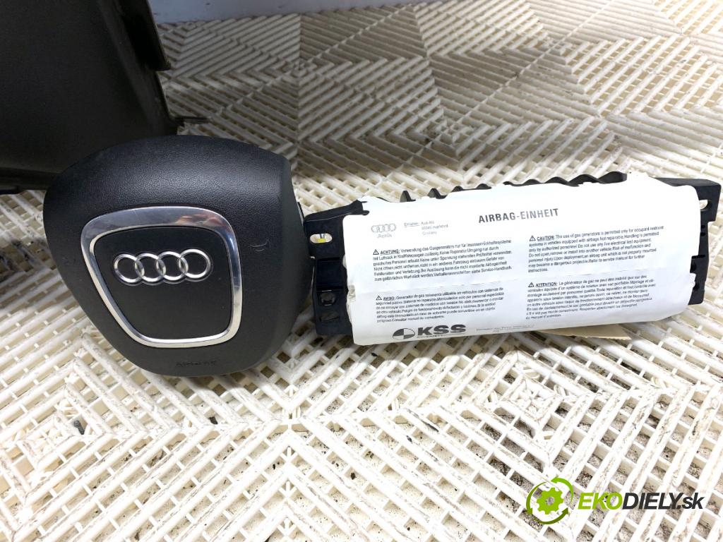 AUDI A4 B8 Kombi 2008 88 kW 1.8 TFSI 1798 palubní doska silenbloku PÁSY: 8K1857041