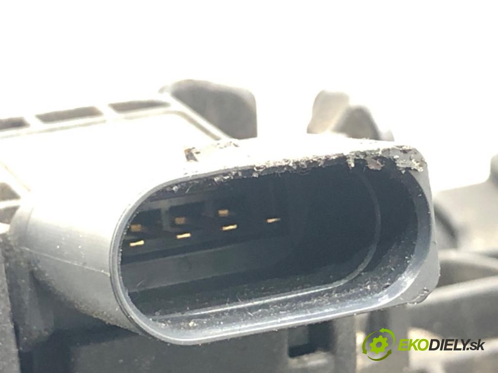 SKODA OCTAVIA III Combi (5E5, 5E6) 2012 - 2022    1.4 TSI 110 kW [150 KM] benzyna 2014 - 2020  Potrubie sacie, sanie 04E145749F (Sacie potrubie)
