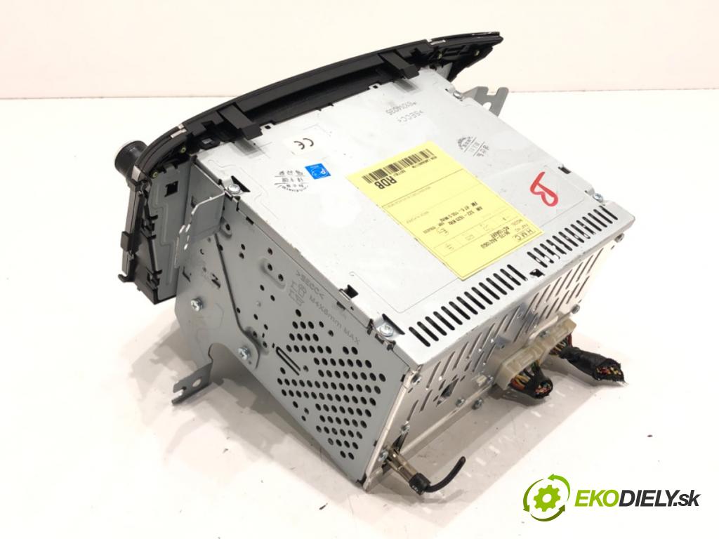 HYUNDAI i30 (GD) 2011 - 2022    1.6 88 kW [120 KM] benzyna 2012 - 2016  RADIO 96170-A6210GU (Audio zariadenie)