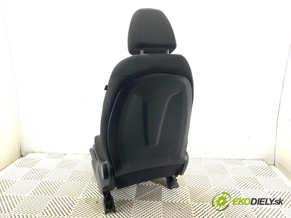 HYUNDAI i30 (GD) 2011 - 2022    1.6 88 kW [120 KM] benzyna 2012 - 2016  Sedadlo ľavy predný