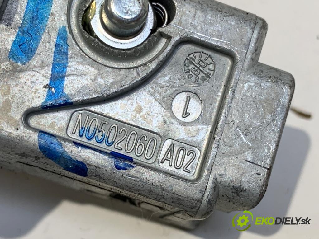 RENAULT CLIO III (BR0/1, CR0/1) 2005 - 2014    1.2 16V (BR0P, CR0P) 74 kW [101 KM] benzyna 2007 - 2014  spinačka N0502060 (Spínacia skrinka)