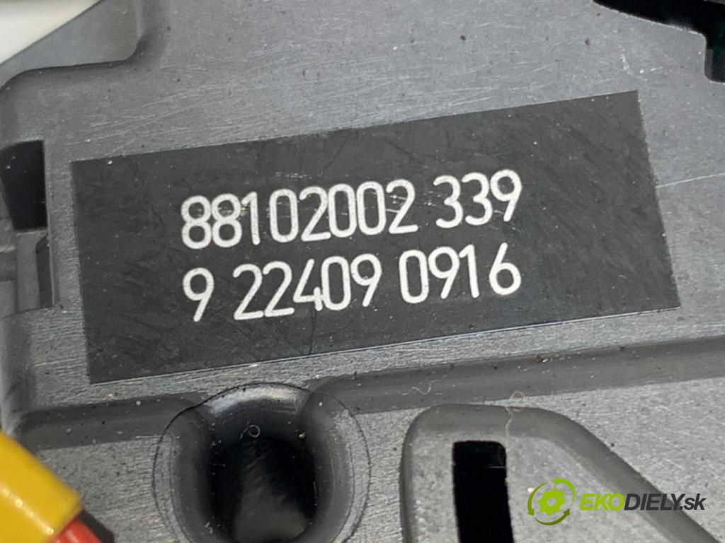 RENAULT CLIO III liftback 2009 74 kW 1.2 16V (BR0P, CR0P) 1149 Prepínač smeroviek 88102002 (Prepínacie páčky pod volantom)