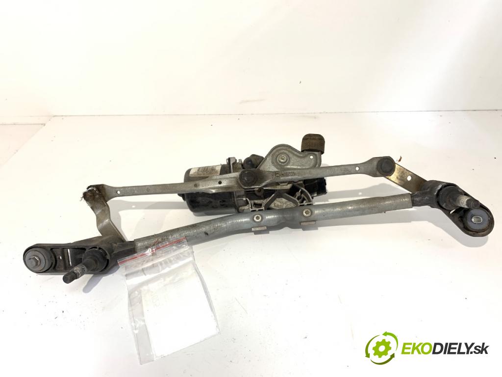RENAULT CLIO III liftback 2009 74 kW 1.2 16V (BR0P, CR0P) 1149 Mechanizmus stieračov predný 54523631 (Motorček stieračov predný)