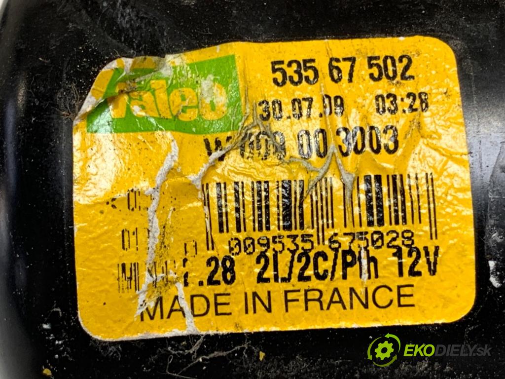 RENAULT CLIO III liftback 2009 74 kW 1.2 16V (BR0P, CR0P) 1149 Mechanizmus stieračov predný 54523631 (Motorček stieračov predný)