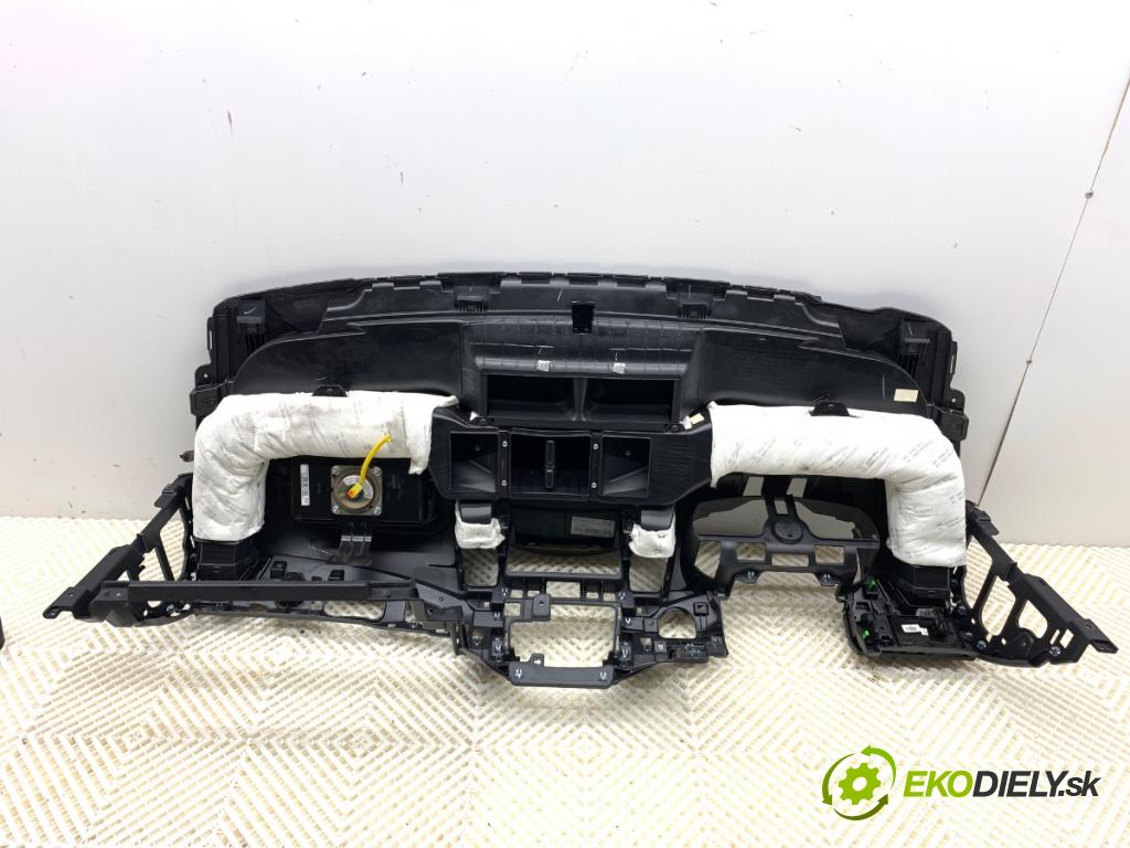 HYUNDAI i30 liftback 2013 88 kW 1.6 1591 Palubná doska silentbloku pasy