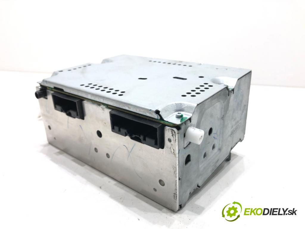 FORD ECOSPORT SUV 2015 92 kW 1.0 EcoBoost 998 RADIO DN15-18C815-PG (Audio zariadenie)