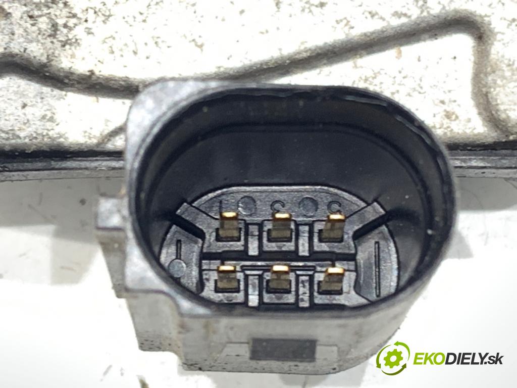 FORD ECOSPORT 2011 - 2022    1.0 EcoBoost 92 kW [125 KM] benzyna 2013 - 2022  Škrtiaca klapka 50989002 (Škrtiaca klapka)