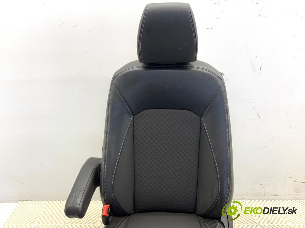FORD ECOSPORT 2011 - 2022    1.0 EcoBoost 92 kW [125 KM] benzyna 2013 - 2022  Sedadlo ľavy predný