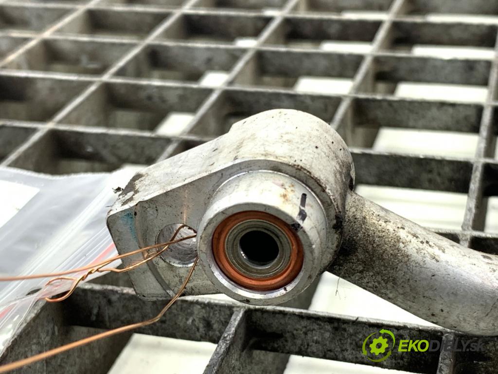 FORD ECOSPORT SUV 2015 92 kW 1.0 EcoBoost 998 rúrka klimatizácie  (Rúrka klimatizácie)