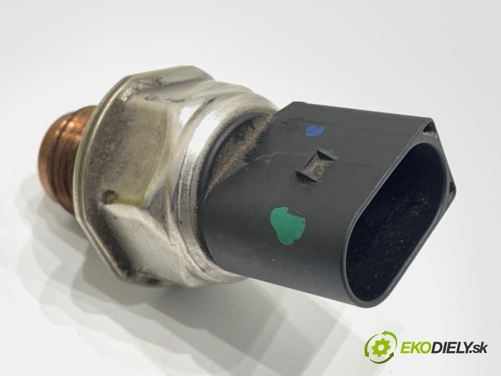 AUDI A6 C7 (4G2, 4GC) 2010 - 2018    3.0 TDI quattro 180 kW [245 KM] olej napędowy 2011 - 2018  Regulátor tlaku paliva 05A906051 (Ostatní)