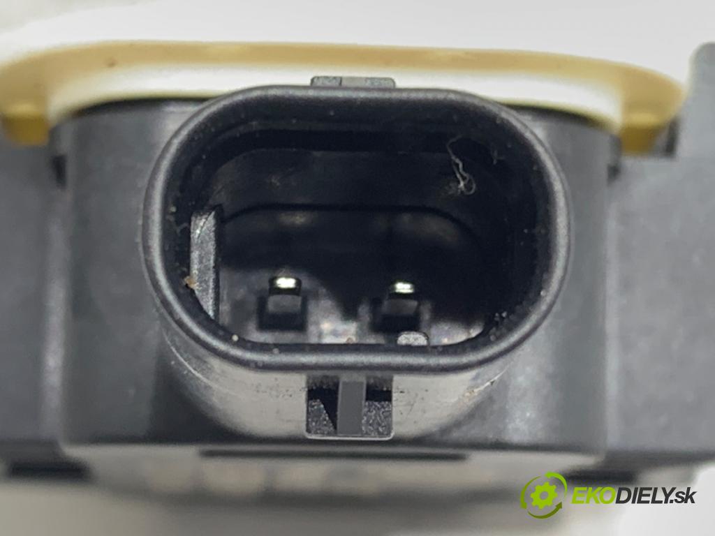 AUDI A6 C7 (4G2, 4GC) 2010 - 2018    3.0 TDI quattro 180 kW [245 KM] olej napędowy 2011 - 2018  Snímač nárazu 4H0955557 (Snímač nárazu)