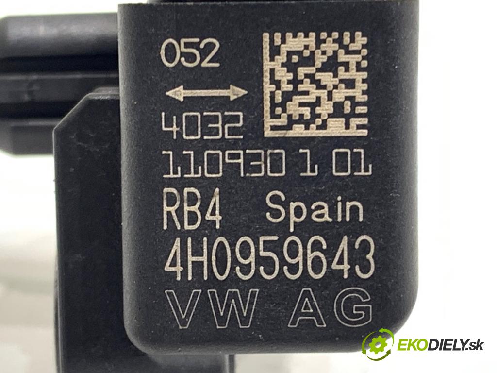 AUDI A6 C7 (4G2, 4GC) 2010 - 2018    3.0 TDI quattro 180 kW [245 KM] olej napędowy 2011 - 2018  Snímač nárazu 4H0959643 (Snímač nárazu)