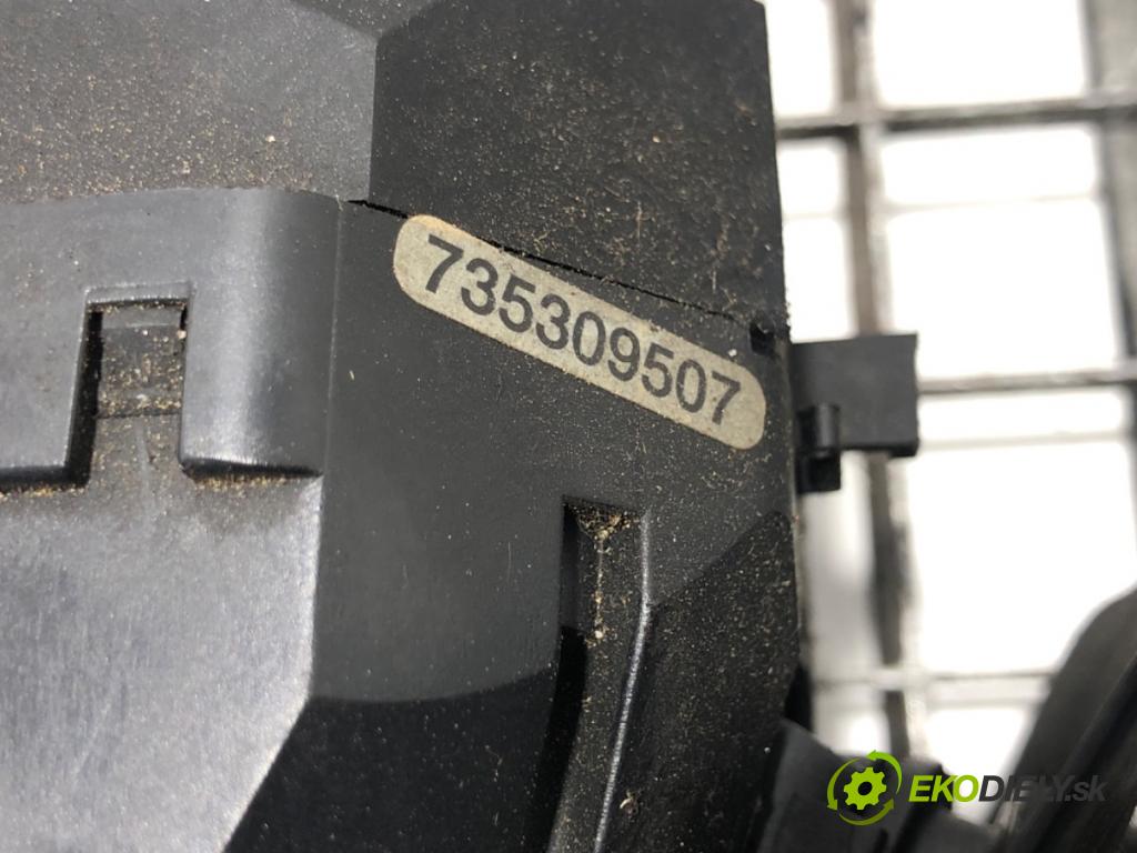 CITROEN JUMPER Autobus (244, Z_) 2002 - 2022    2.2 HDi 74 kW [101 KM] olej napędowy 2002 - 2022  Prepínač kombinovaný 735309507 (Prepínacie páčky pod volantom)