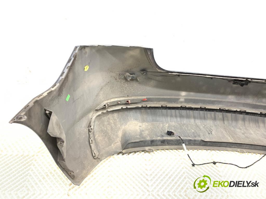 SKODA RAPID sedan 2014 77 kW 1.6 TDI 1598 nárazník zadní část (Ostatné)