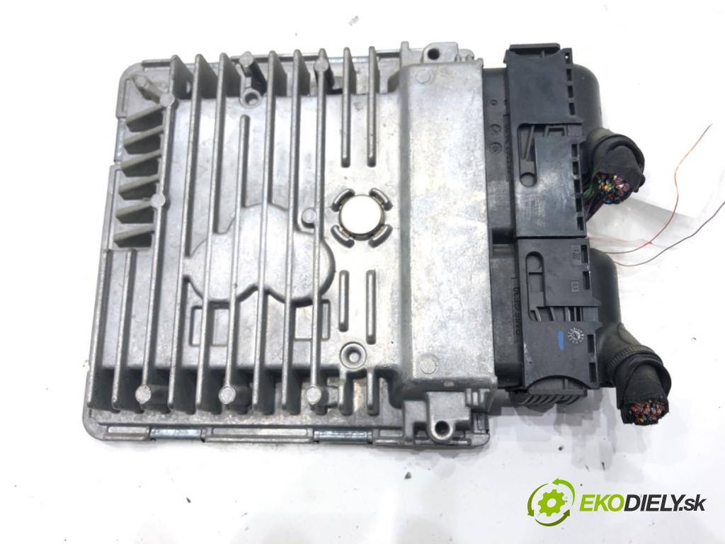SKODA RAPID (NA2) 2011 - 2022    1.6 TDI 77 kW [105 KM] olej napędowy 2011 - 2013  riadiaca jednotka Motor 03L906023LM (Riadiaca jednotka)