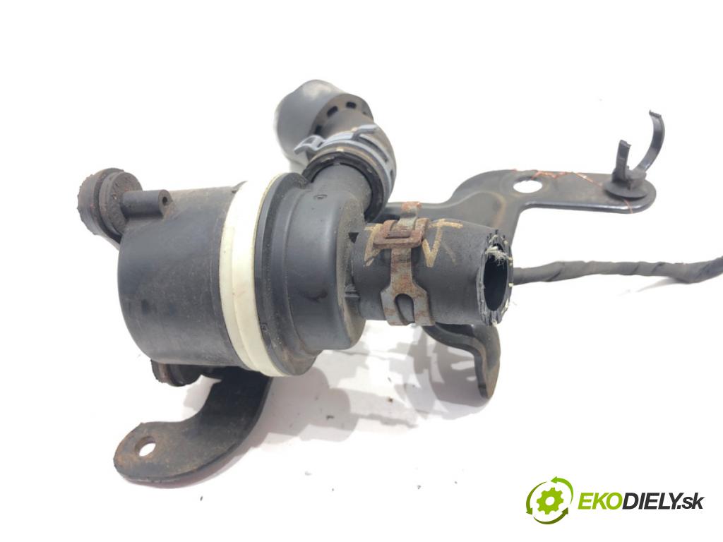 SKODA RAPID (NA2) 2011 - 2022    1.6 TDI 77 kW [105 KM] olej napędowy 2011 - 2013  DALŠÍ: pumpa vody 6R0965561A (Vodní pumpy)