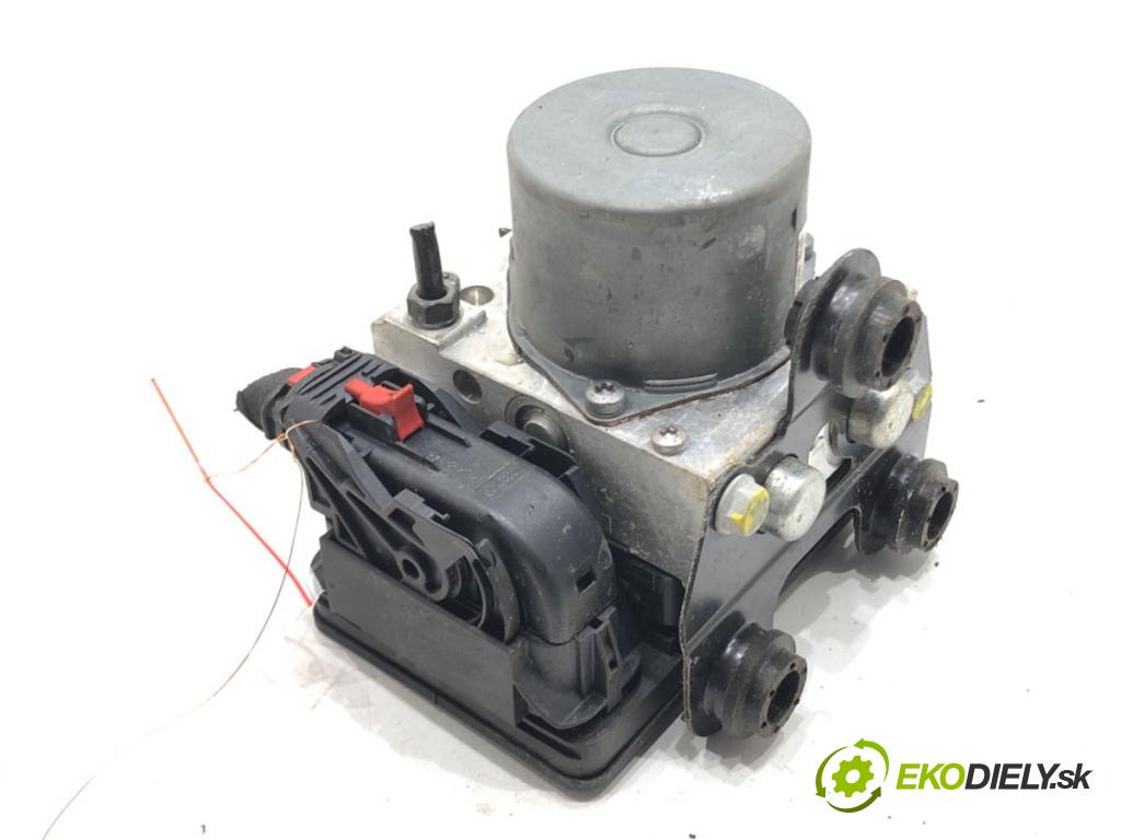 SKODA RAPID (NA2) 2011 - 2022    1.6 TDI 77 kW [105 KM] olej napędowy 2011 - 2013  Pumpa ABS 6R0614517BD (Pumpa ABS)