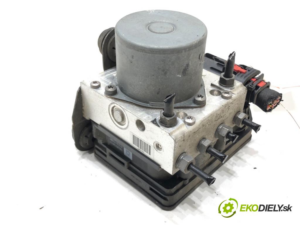 SKODA RAPID (NA2) 2011 - 2022    1.6 TDI 77 kW [105 KM] olej napędowy 2011 - 2013  Pumpa ABS 6R0614517BD (Pumpa ABS)