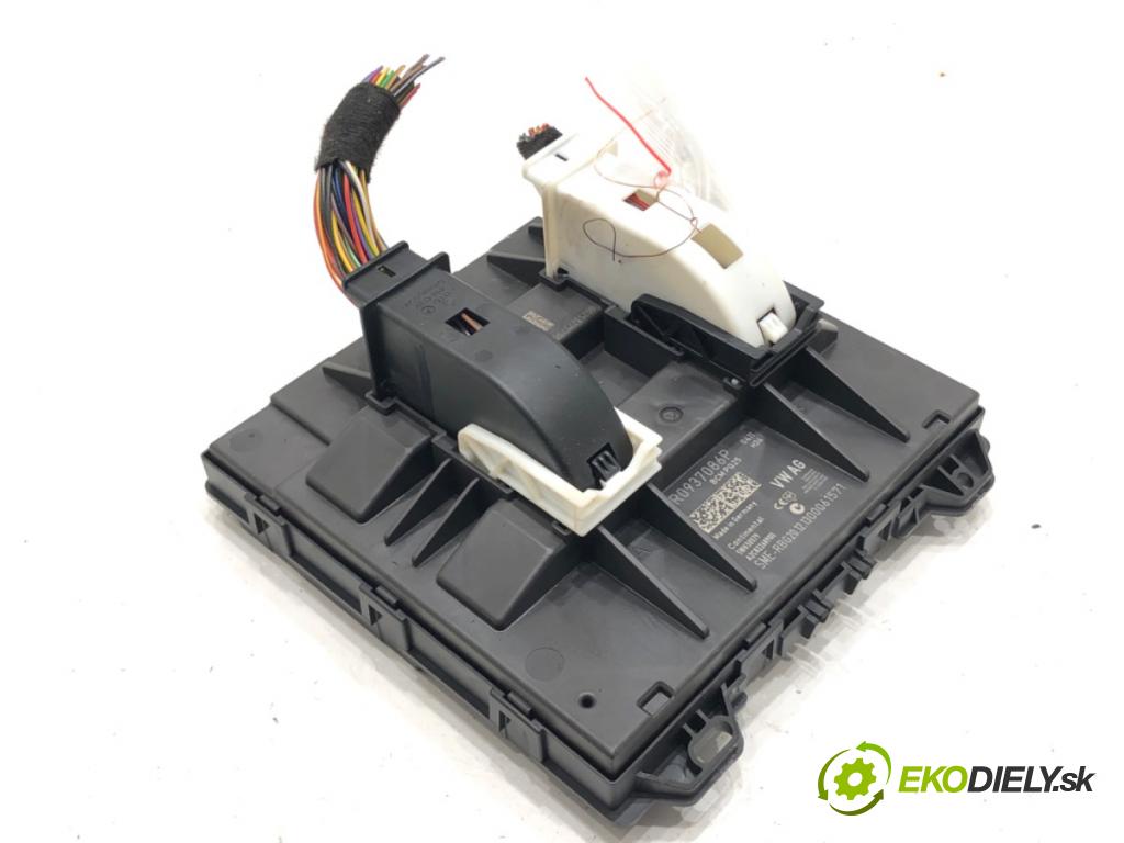 SKODA RAPID (NA2) 2011 - 2022    1.6 TDI 77 kW [105 KM] olej napędowy 2011 - 2013  Modul komfortu 6R0937086P (Modul komfortu)