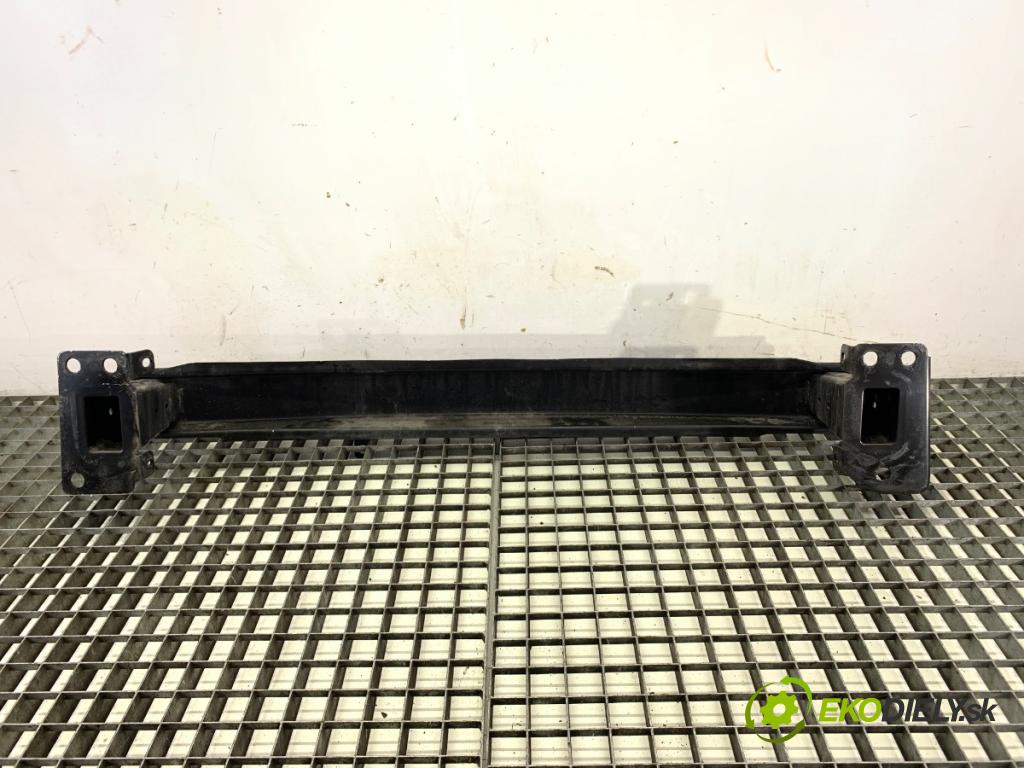 SKODA RAPID (NA2) 2011 - 2022    1.6 TDI 77 kW [105 KM] olej napędowy 2011 - 2013  výztuha nárazníka přední část  (Výztuhy přední)