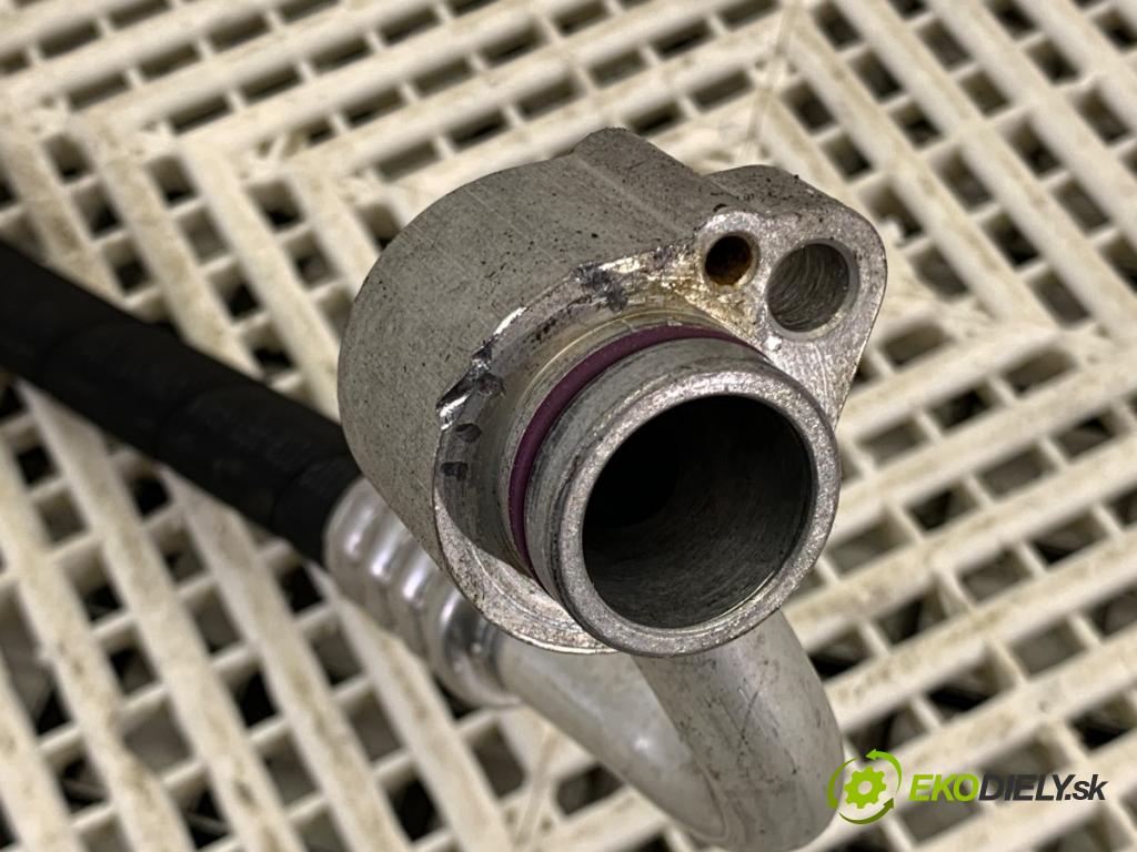 SKODA RAPID (NA2) 2011 - 2022    1.6 TDI 77 kW [105 KM] olej napędowy 2011 - 2013  rúrka klimatizácie 6R1820743J (Rúrka klimatizácie)