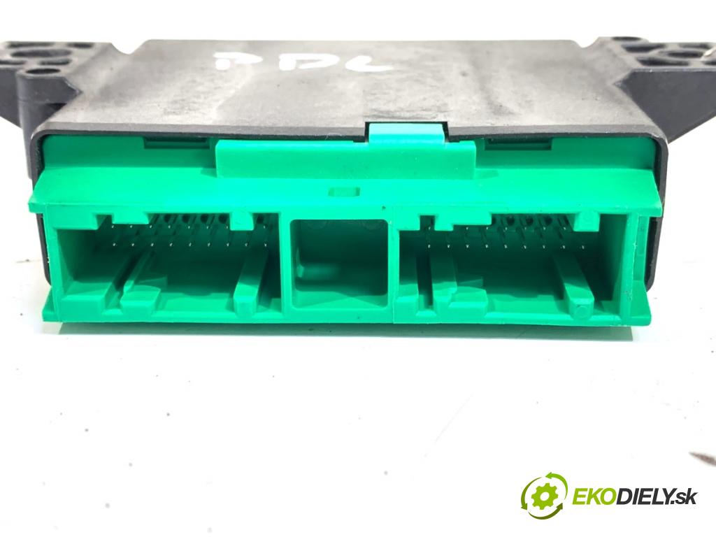 PEUGEOT 508 SW I Kombi 2013 120 kW 2.0 HDi RXH Hybrid4 1997 Modul PDC 0263004546 (Riadiaca jednotka ostatné)