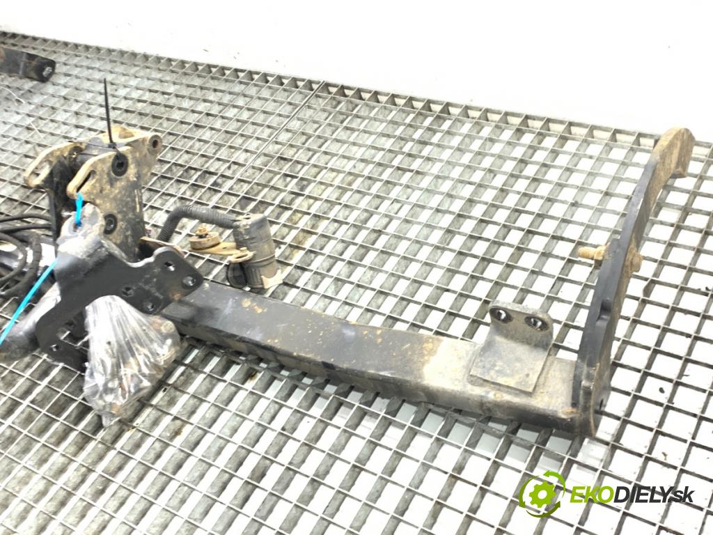 PEUGEOT 508 SW I (8E_) 2010 - 2018    2.0 HDi RXH Hybrid4 120 kW [163 KM] Hybryda silnik Diesla / elektryczny 2010 - 2018  Hák tažné zařízení 9427EC (Tažná zařízení)