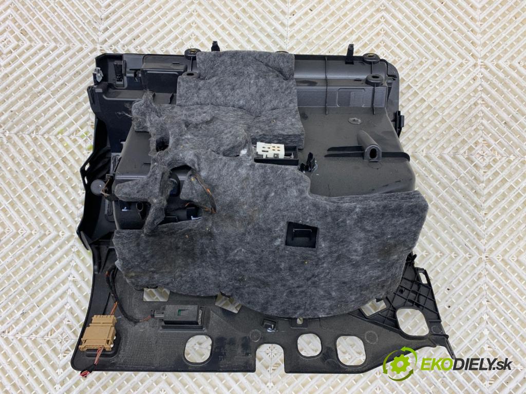 AUDI A4 B8 (8K2) 2007 - 2015    3.0 TDI quattro 176 kW [240 KM] olej napędowy 2007 - 2012  Priehradka, kastlík spolujazdca 8K1857035B (Priehradka, kastlík)