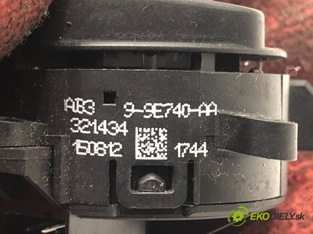 FORD ECOSPORT 2011 - 2022    1.0 EcoBoost 92 kW [125 KM] benzyna 2013 - 2022  Prepínač volantu AB39-9E740-AA (Prepínacie páčky pod volantom)