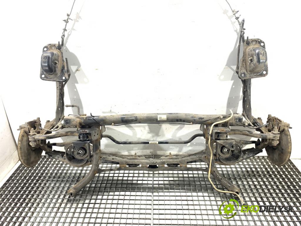 VW GOLF VII (5G1, BQ1, BE1, BE2) 2012 - 2022    1.4 TSI 90 kW [122 KM] benzyna 2012 - 2022  Výstuha zad