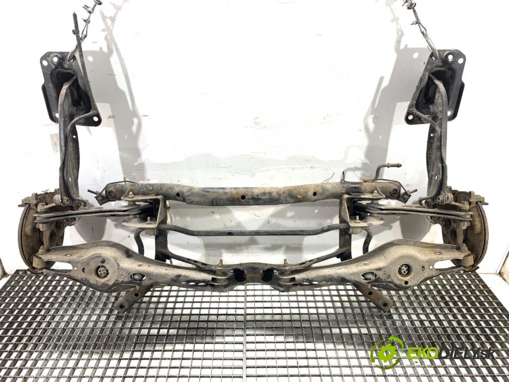 VW GOLF VII (5G1, BQ1, BE1, BE2) 2012 - 2022    1.4 TSI 90 kW [122 KM] benzyna 2012 - 2022  Výstuha zad