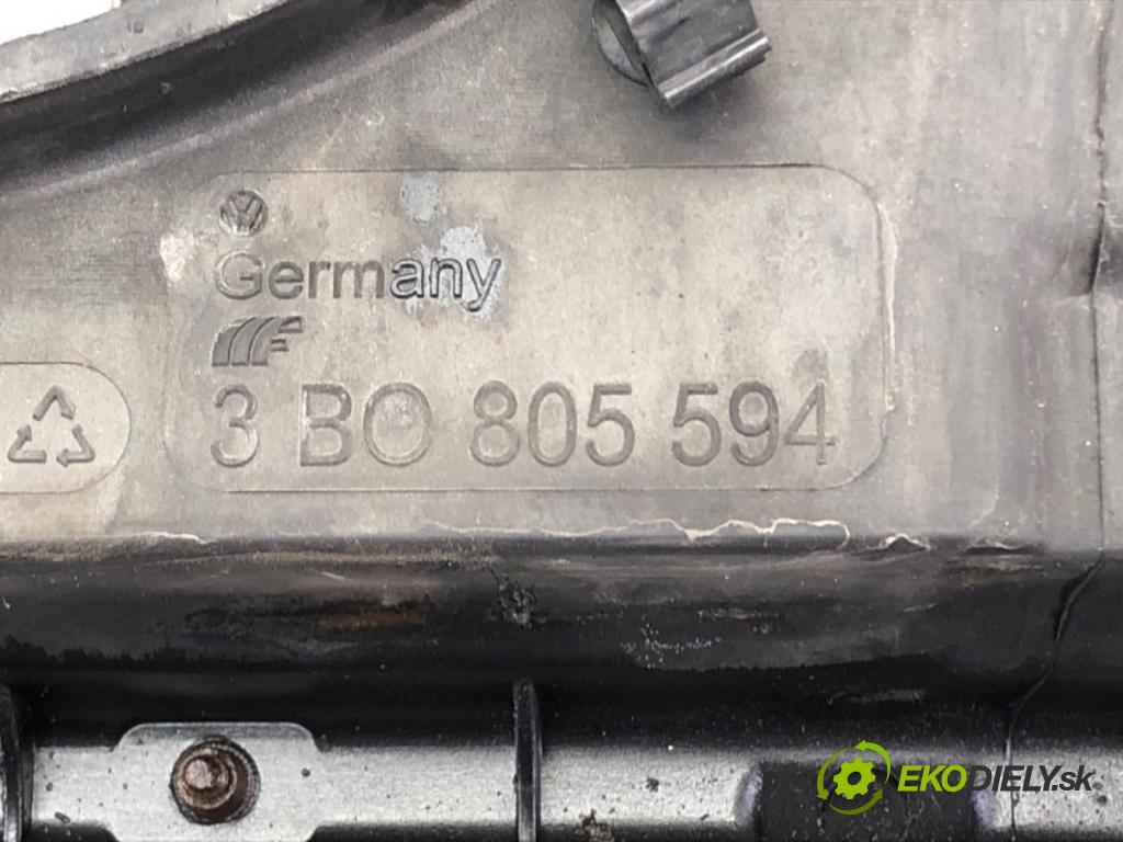 VW PASSAT B5 FL Kombi 2004 96 kW 1.9 TDI 1896 držák přední část 3B0805594 (Výztuhy přední)