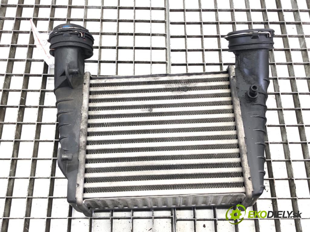 VW PASSAT B5.5 Variant (3B6) 2000 - 2005    1.9 TDI 96 kW [130 KM] olej napędowy 2000 - 2005  intercooler 3B0145805D (Chladiče nasávaného vzduchu (intercoolery))