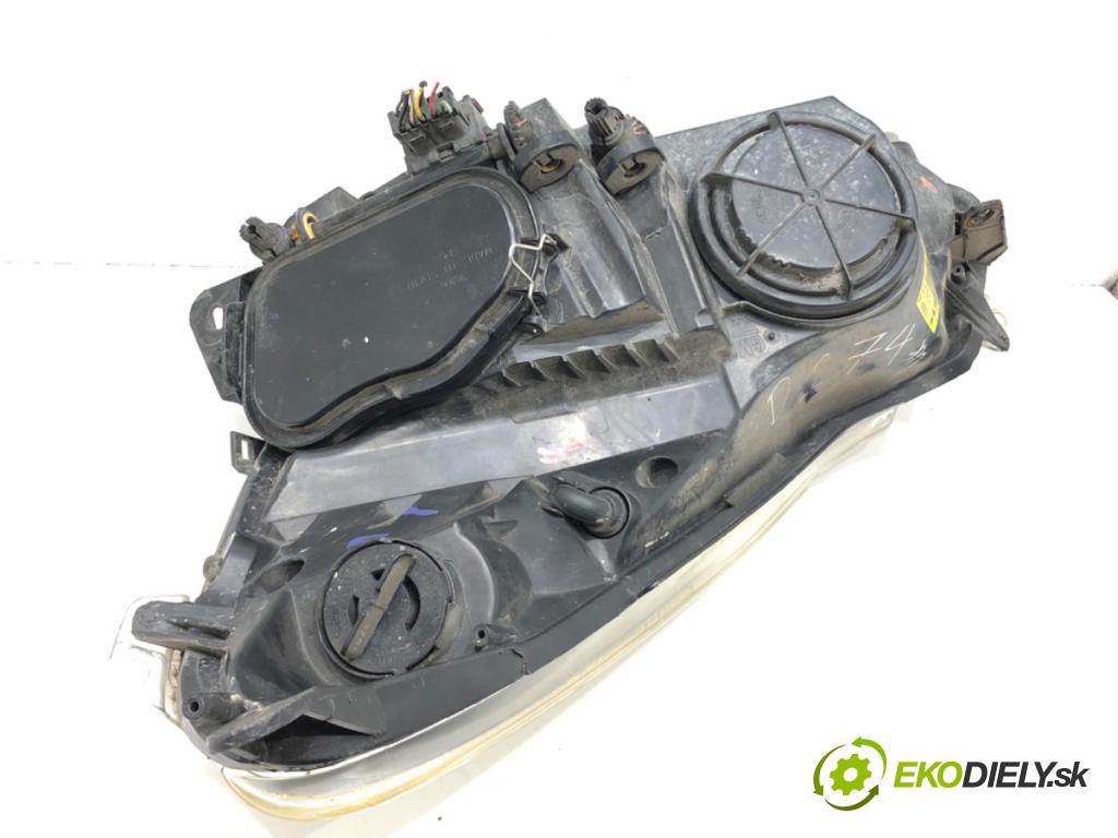 OPEL CORSA D liftback 2008 59 kW 1.2 (L08, L68) 1229 světlomet pravý přední část 13186384