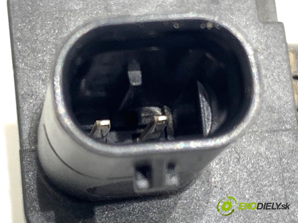 VW GOLF VII (5G1, BQ1, BE1, BE2) 2012 - 2022    1.4 TSI 90 kW [122 KM] benzyna 2012 - 2022  Snímač nárazu 5Q0959651 (Snímač nárazu)