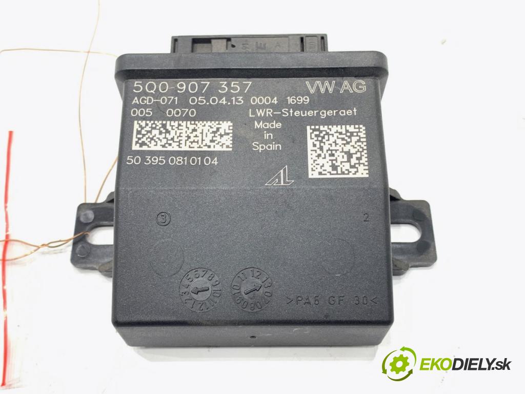 VW GOLF VII (5G1, BQ1, BE1, BE2) 2012 - 2022    1.4 TSI 90 kW [122 KM] benzyna 2012 - 2022  Modul svetiel 5Q0907357 (Riadiaca jednotka ostatné)
