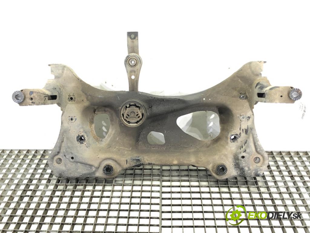 VW GOLF VII (5G1, BQ1, BE1, BE2) 2012 - 2022    1.4 TSI 90 kW [122 KM] benzyna 2012 - 2022  výztuha pod motor  (Výztuhy přední)